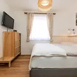Tonis Apartmán *