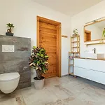 Tonis Apartmán *